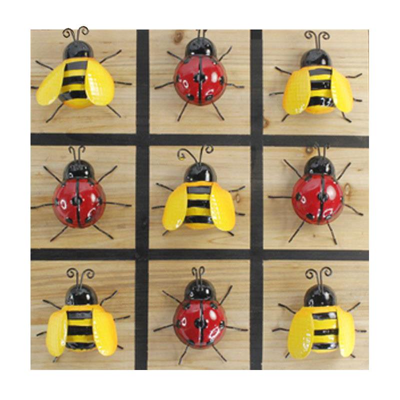 Bee/Ladybug Tic Tac Toe set