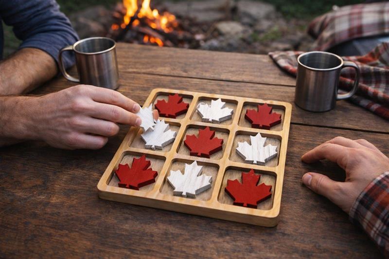 Canadian Tic Tac Toe Set