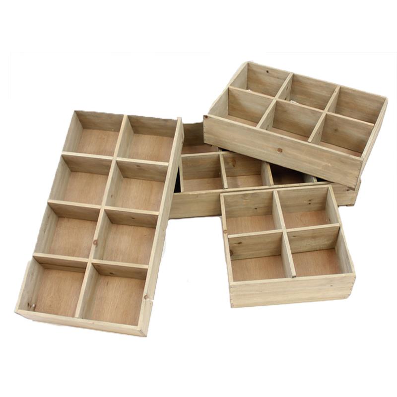Set of 4 Wd Display Boxes-cast