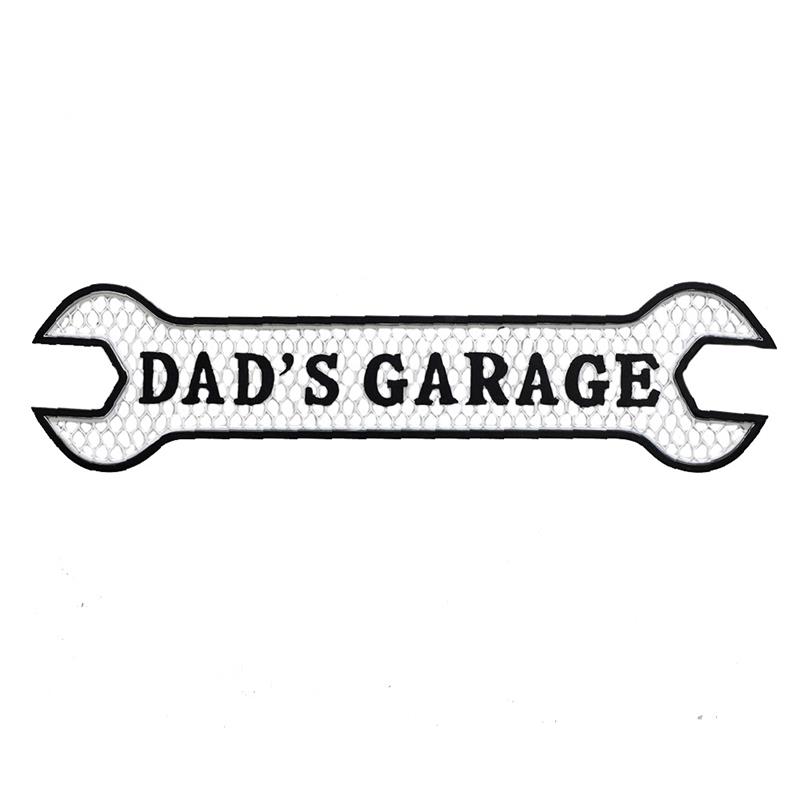 Dad's Garage Wall Plaque