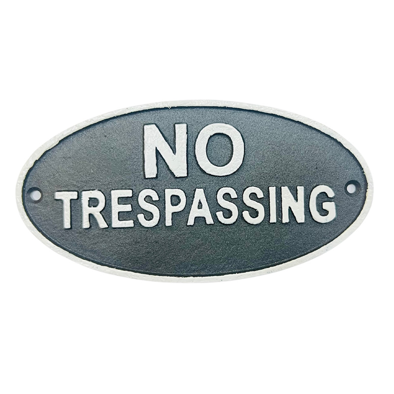 NO TRESPASSING SIGN