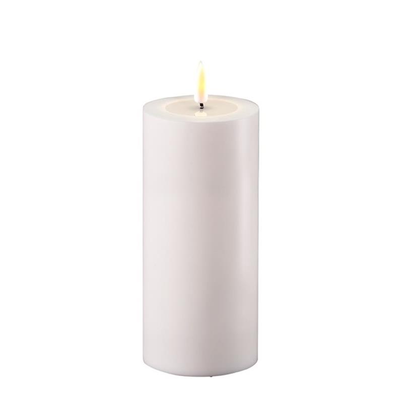 WHITE OUTDOOR LED CANDLE 3x6